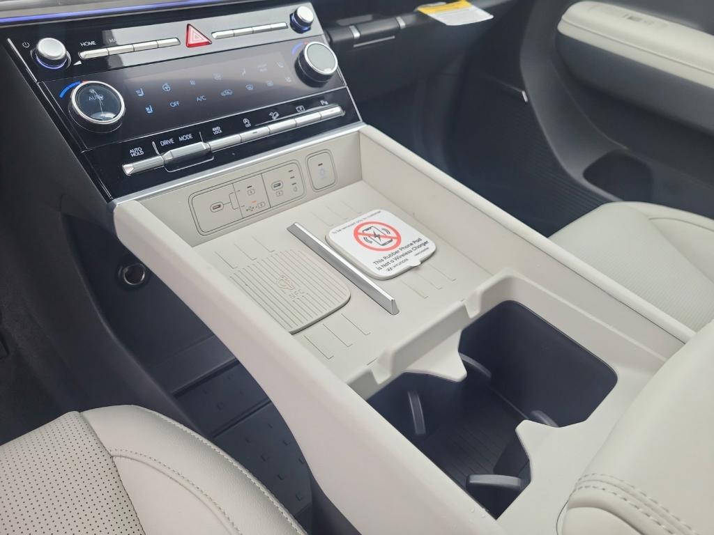 new 2025 Hyundai Santa Fe car, priced at $44,757