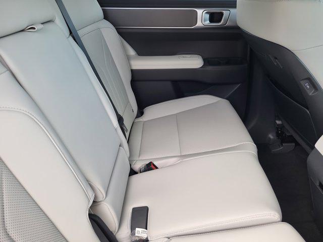 new 2025 Hyundai SANTA FE HEV car, priced at $42,246