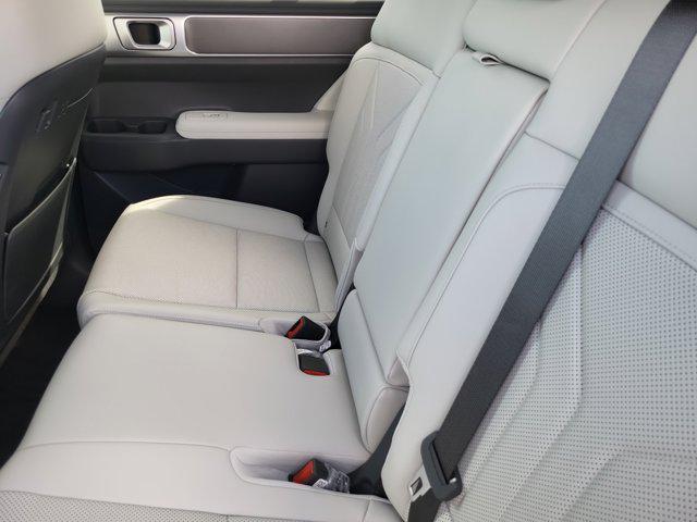 new 2025 Hyundai SANTA FE HEV car, priced at $42,246