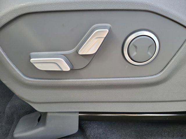 new 2025 Hyundai SANTA FE HEV car, priced at $42,246