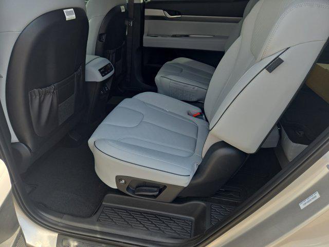 new 2025 Hyundai Palisade car, priced at $46,826