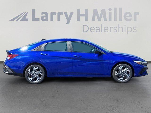 new 2025 Hyundai Elantra car, priced at $25,222