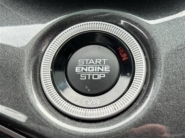 used 2022 Jeep Grand Cherokee car, priced at $27,376