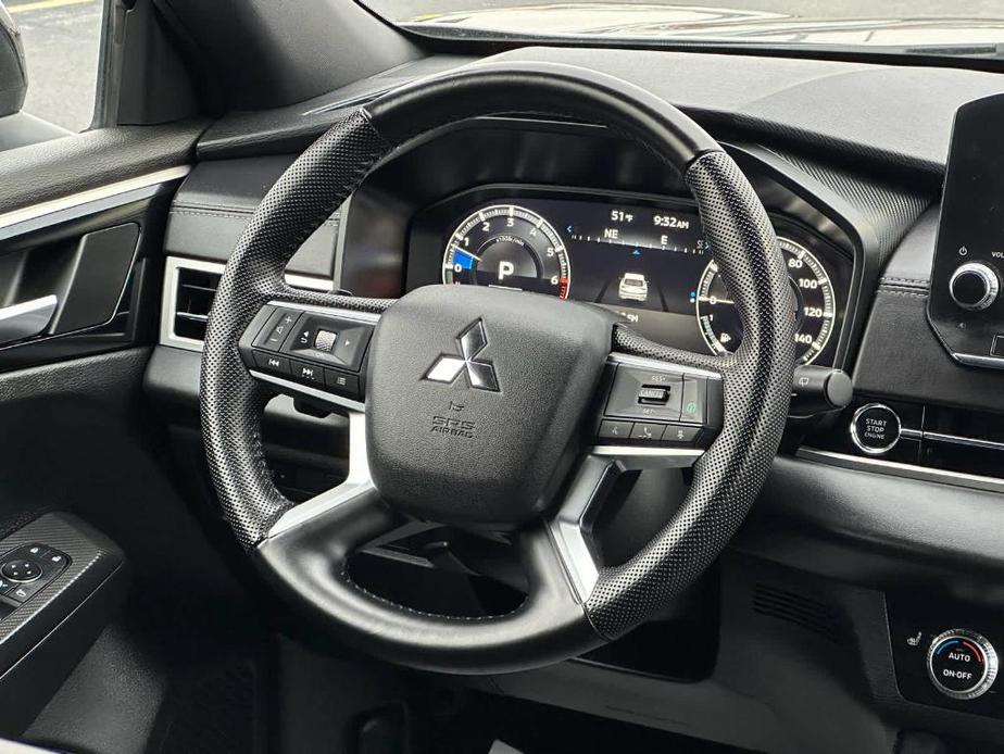 used 2023 Mitsubishi Outlander car, priced at $25,888