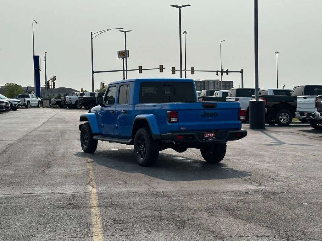 new 2025 Jeep Gladiator car, priced at $45,183