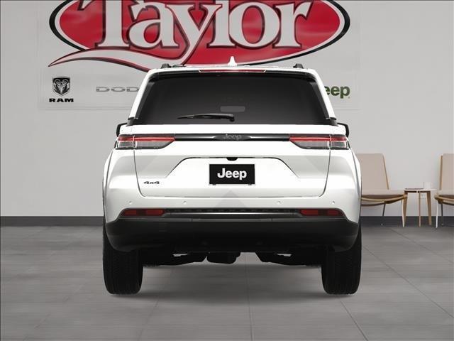 new 2025 Jeep Grand Cherokee car, priced at $35,995