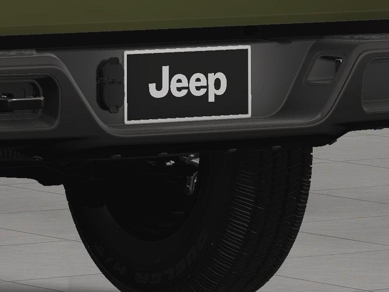 new 2025 Jeep Gladiator car, priced at $40,035