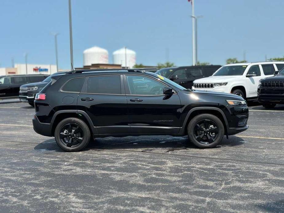 new 2023 Jeep Cherokee car, priced at $35,320