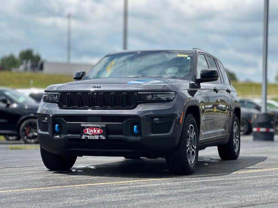 new 2024 Jeep Grand Cherokee 4xe car, priced at $57,000