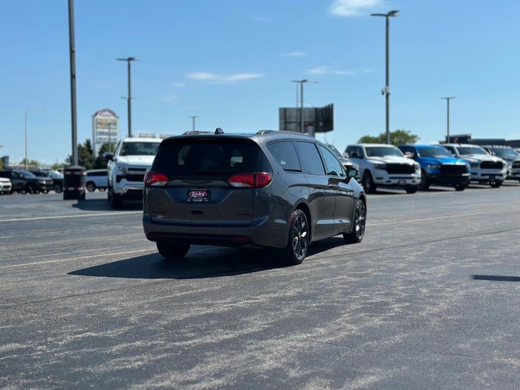 used 2019 Chrysler Pacifica car, priced at $24,698