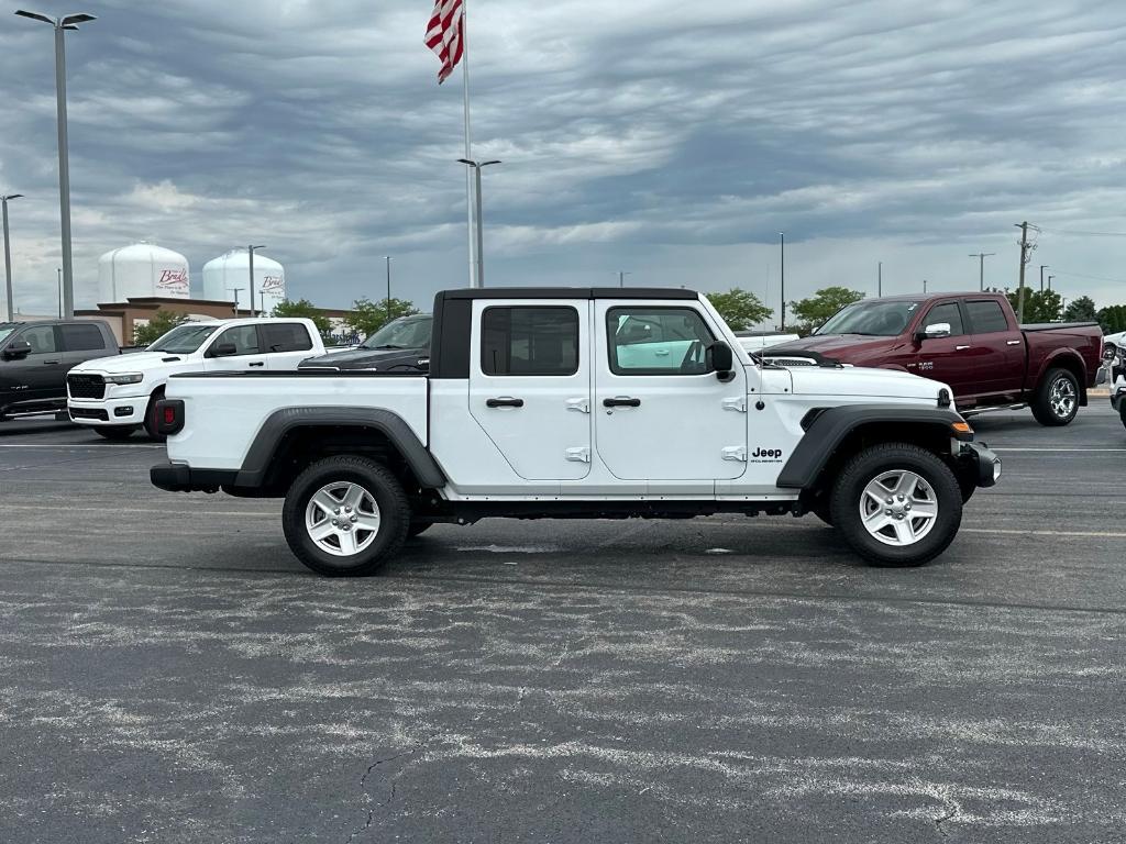 used 2023 Jeep Gladiator car, priced at $30,264