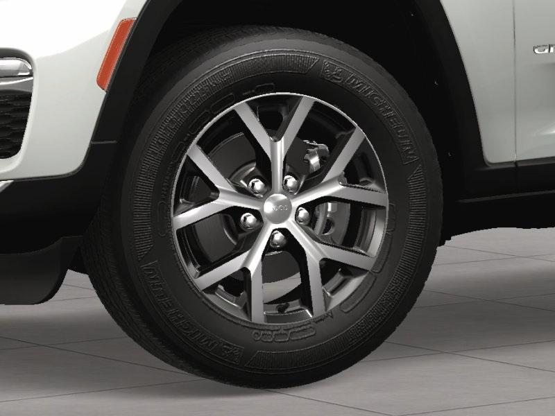 new 2025 Jeep Grand Cherokee car, priced at $46,718