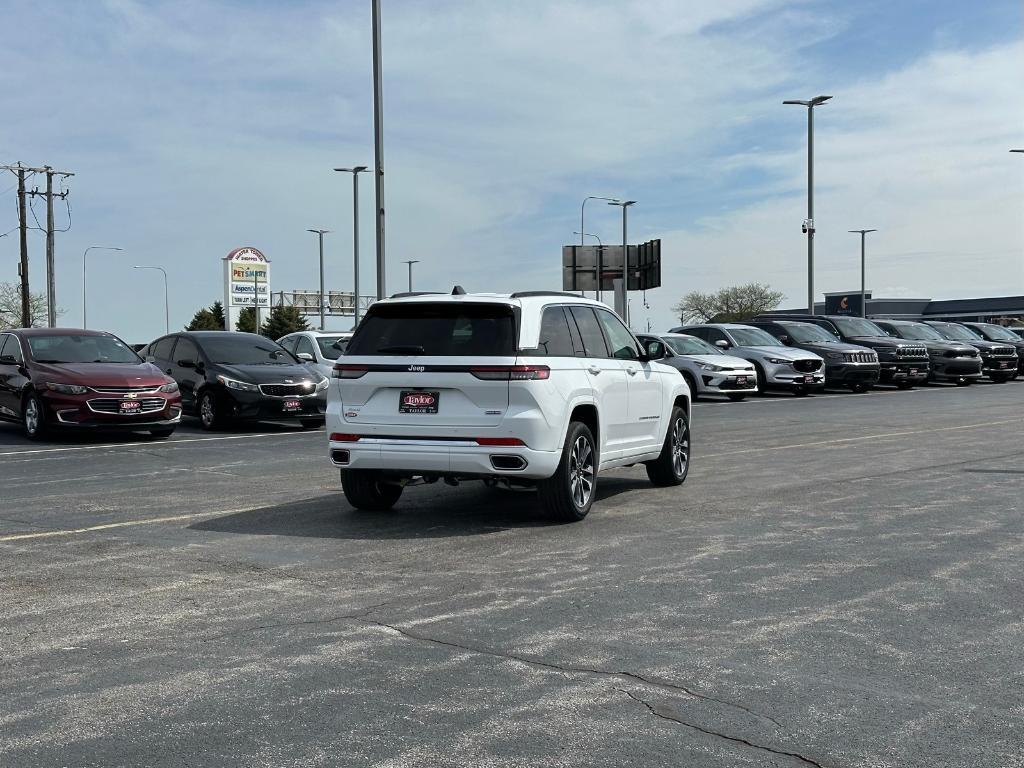 new 2025 Jeep Grand Cherokee car, priced at $60,102