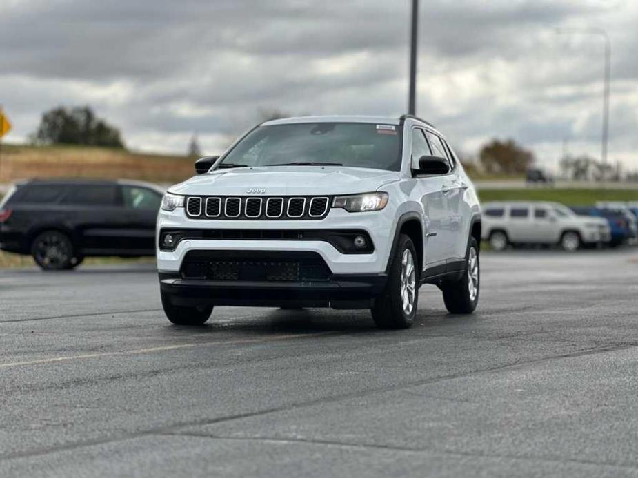 new 2025 Jeep Compass car, priced at $28,765