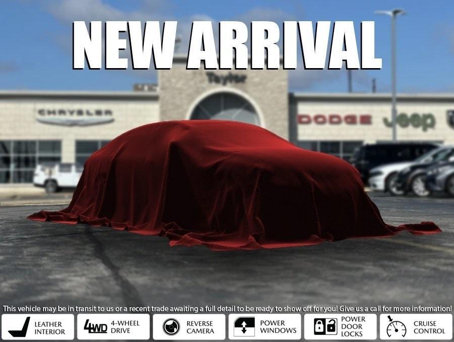 used 2018 Jeep Grand Cherokee car, priced at $15,194
