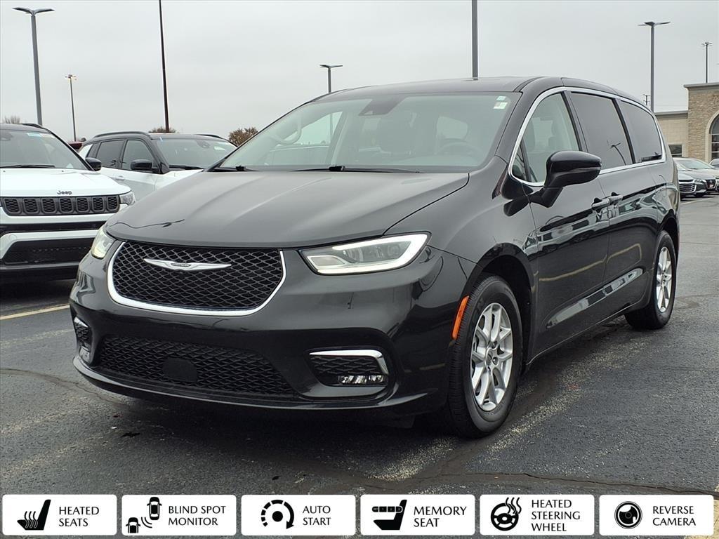 used 2023 Chrysler Pacifica car, priced at $24,993