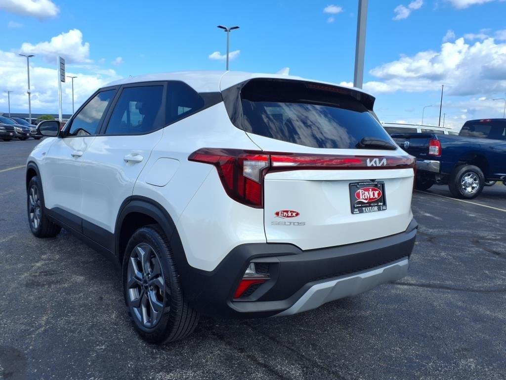 used 2024 Kia Seltos car, priced at $22,147