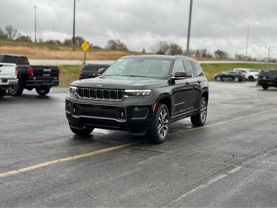 new 2025 Jeep Grand Cherokee car, priced at $57,499