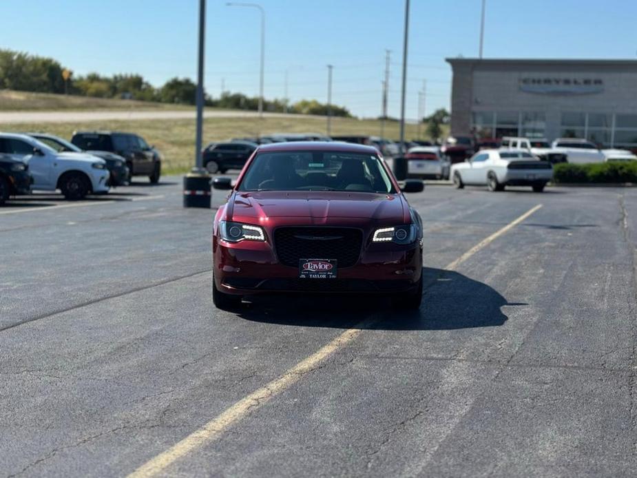 new 2023 Chrysler 300 car, priced at $33,000