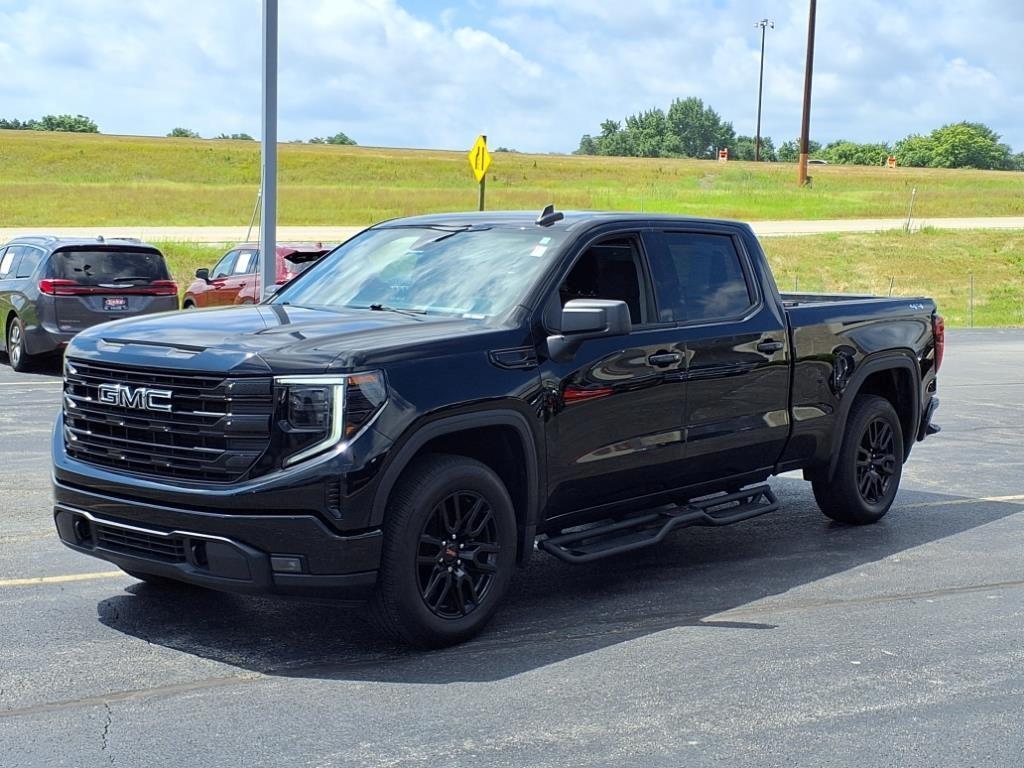 used 2022 GMC Sierra 1500 car, priced at $40,797