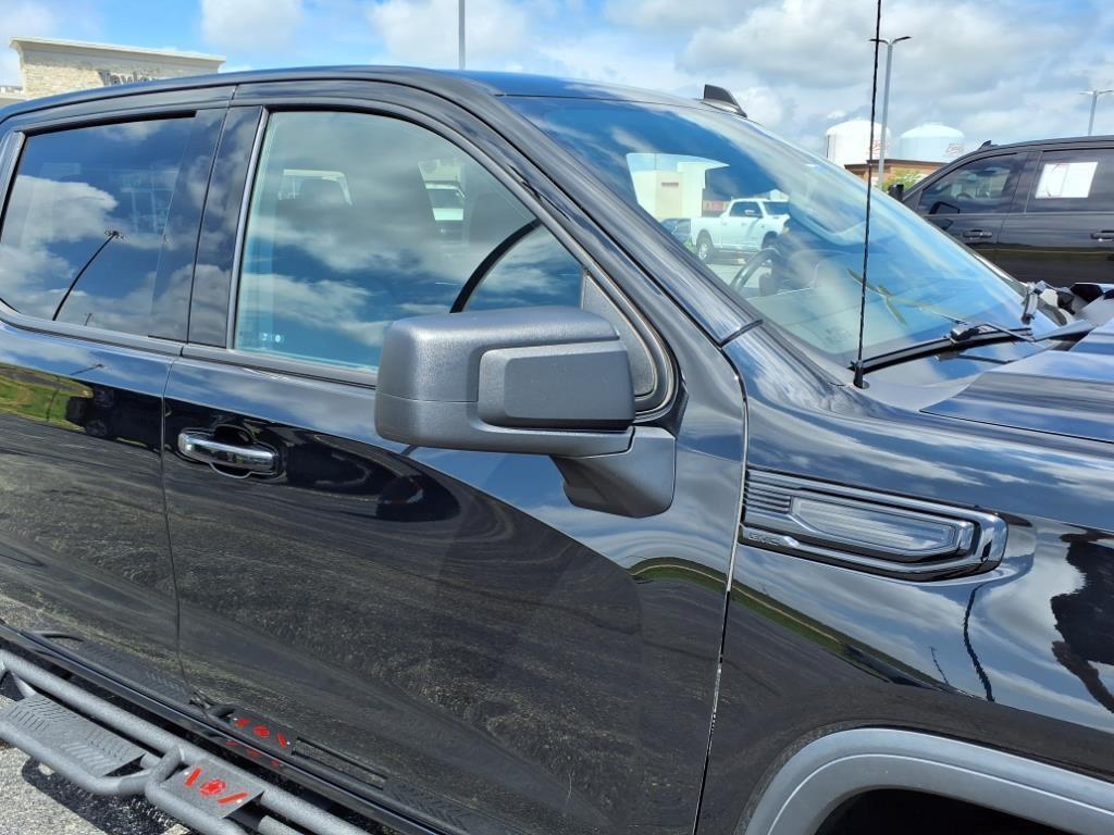 used 2022 GMC Sierra 1500 car, priced at $40,797