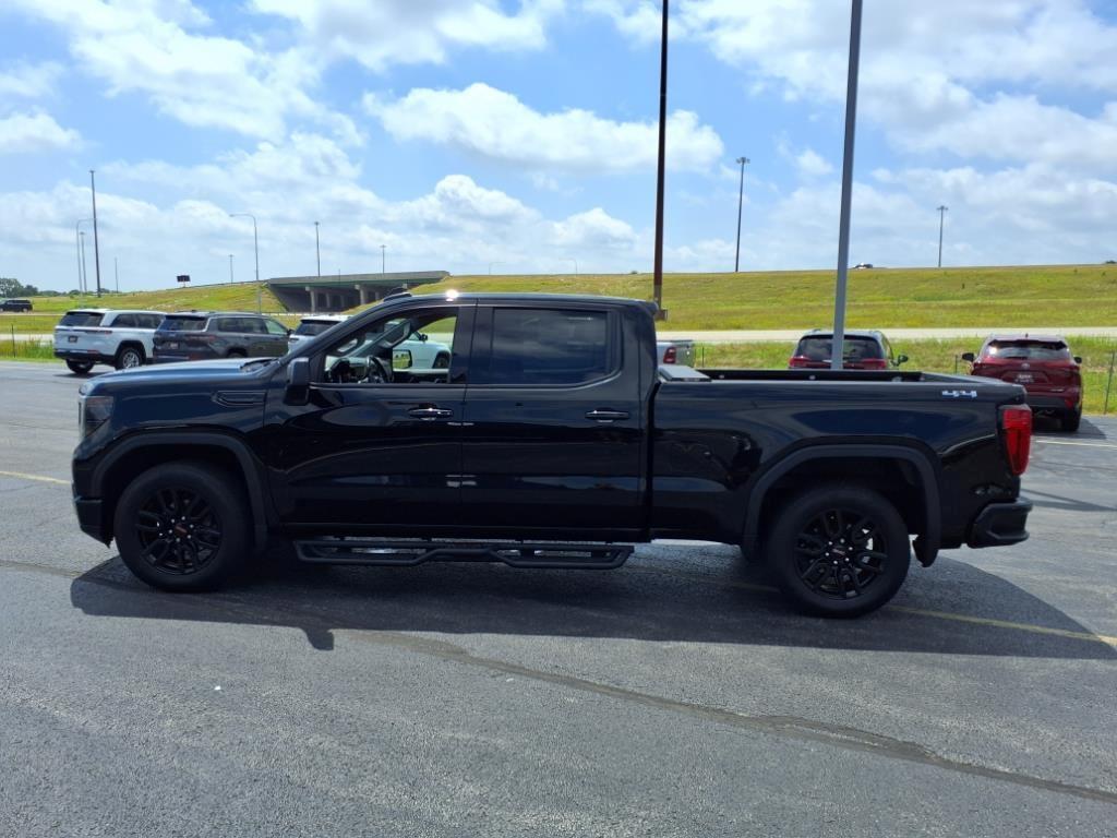 used 2022 GMC Sierra 1500 car, priced at $40,797