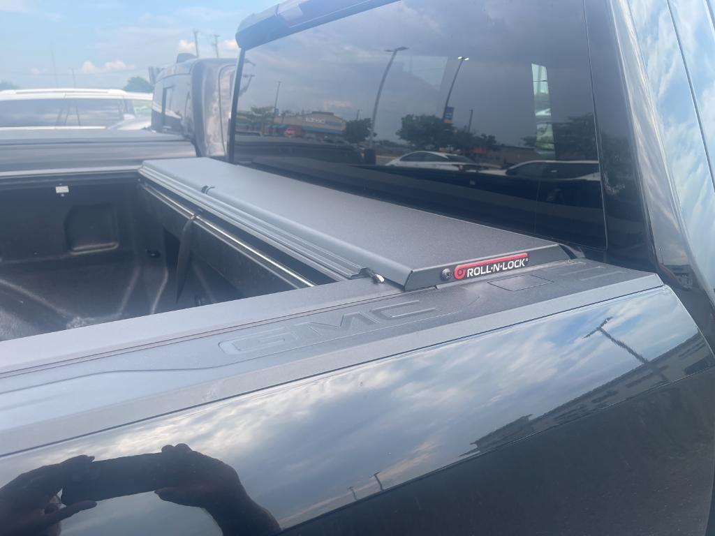 used 2022 GMC Sierra 1500 car, priced at $41,998