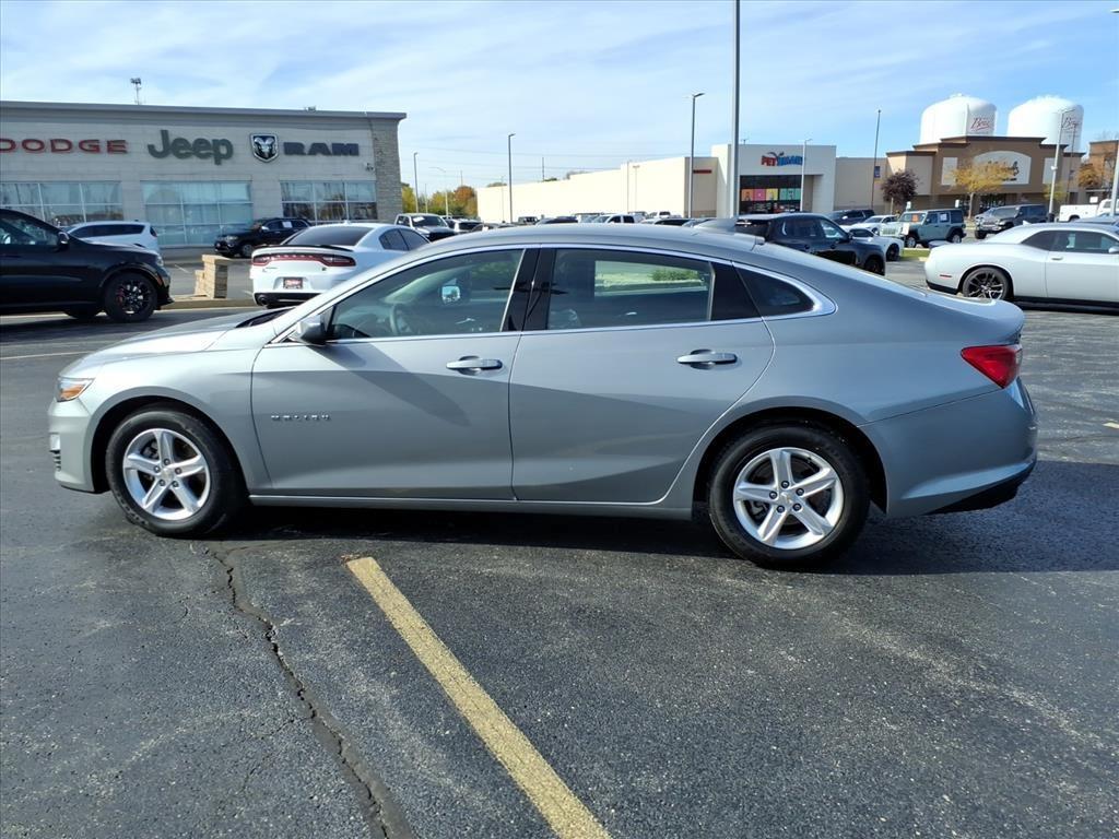 used 2024 Chevrolet Malibu car, priced at $20,116