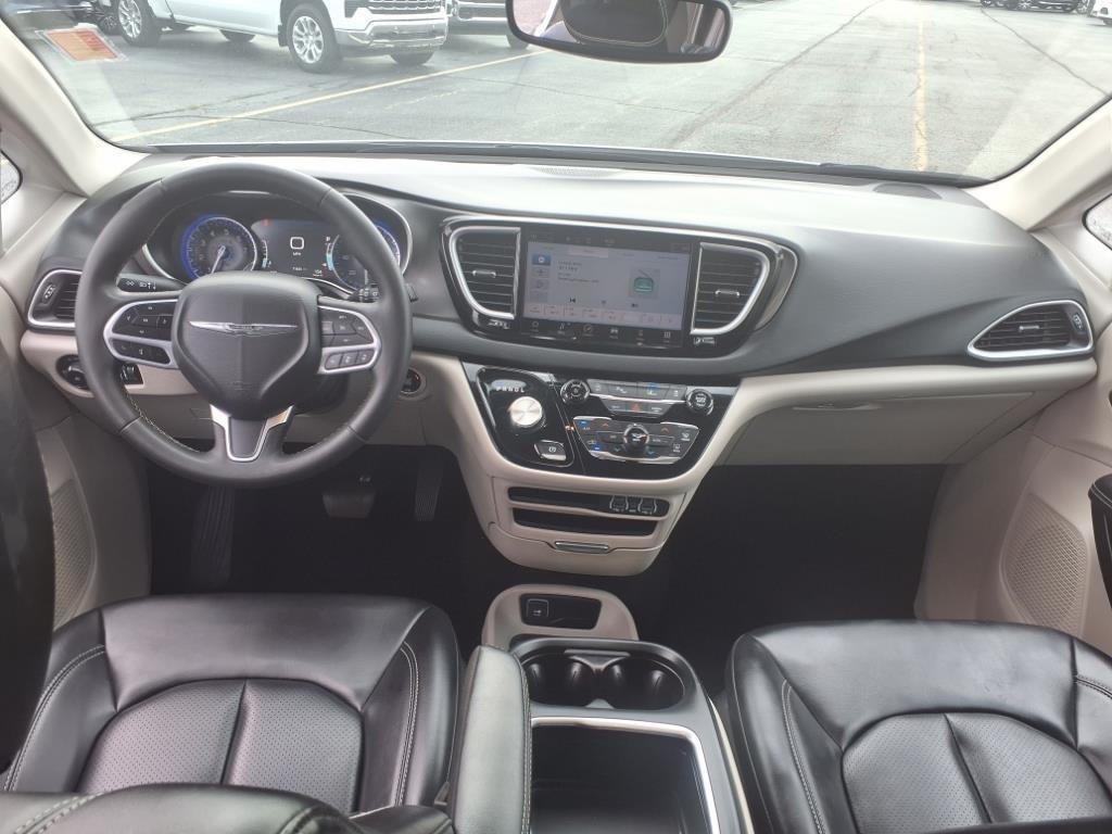 used 2023 Chrysler Pacifica car, priced at $23,886