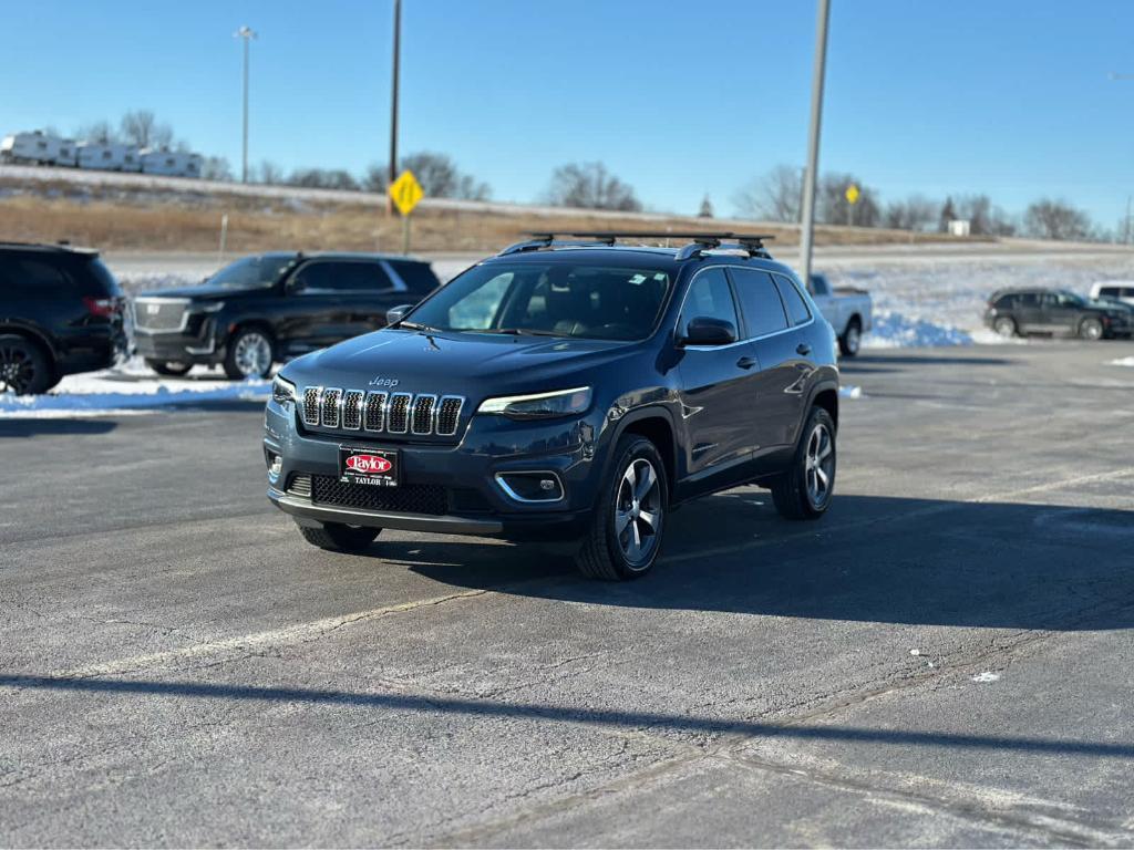 used 2020 Jeep Cherokee car, priced at $20,153