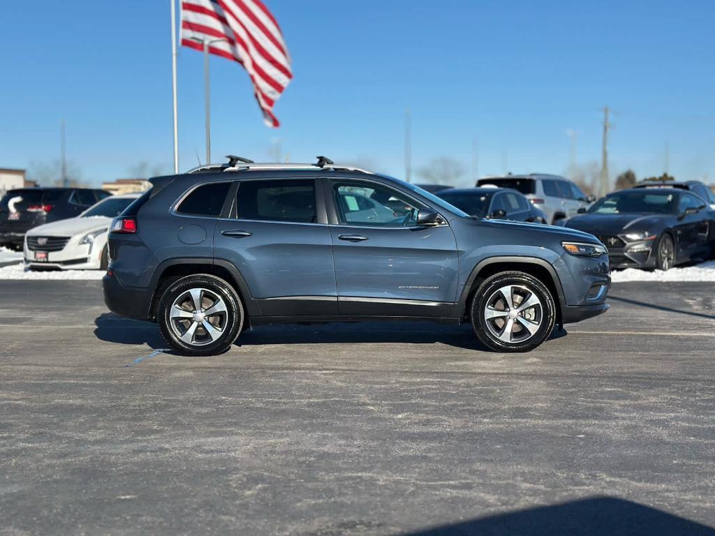 used 2020 Jeep Cherokee car, priced at $20,153