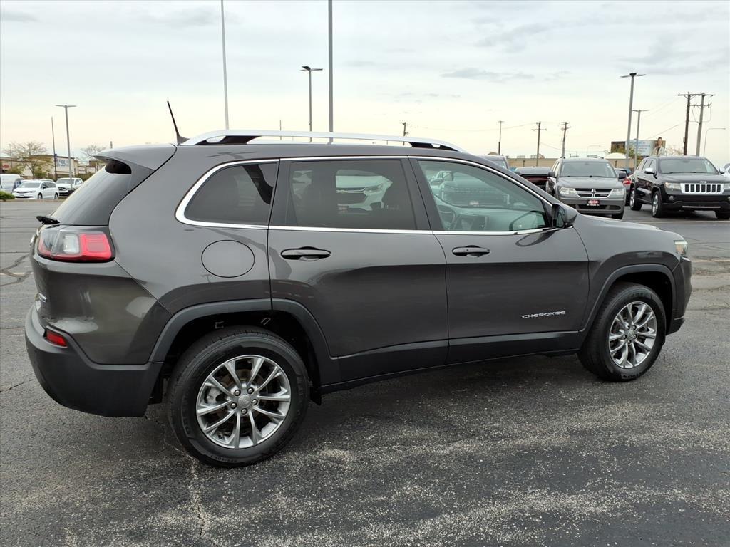 used 2019 Jeep Cherokee car, priced at $18,495