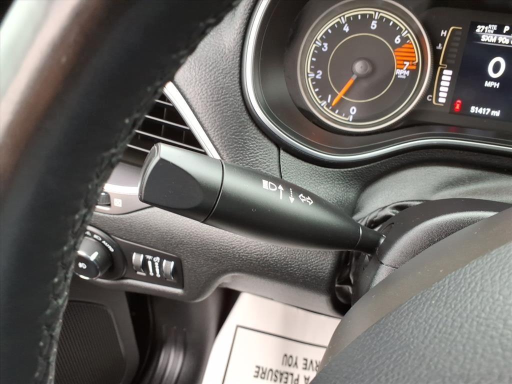 used 2019 Jeep Cherokee car, priced at $18,495