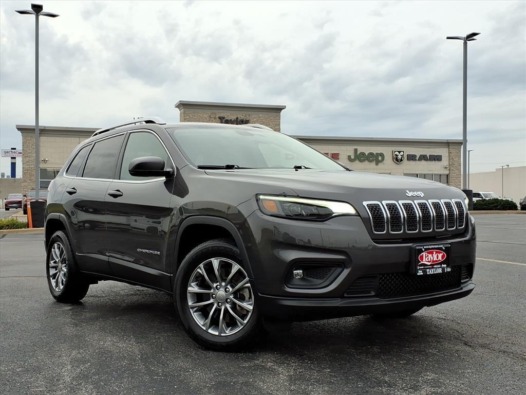 used 2019 Jeep Cherokee car, priced at $18,495