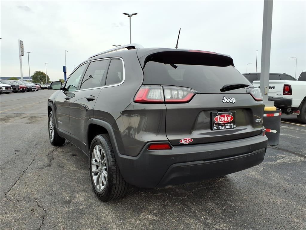 used 2019 Jeep Cherokee car, priced at $18,495