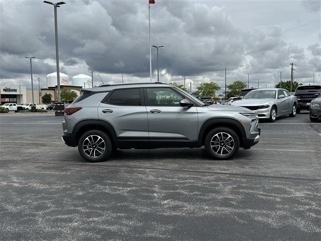 used 2024 Chevrolet TrailBlazer car, priced at $22,589