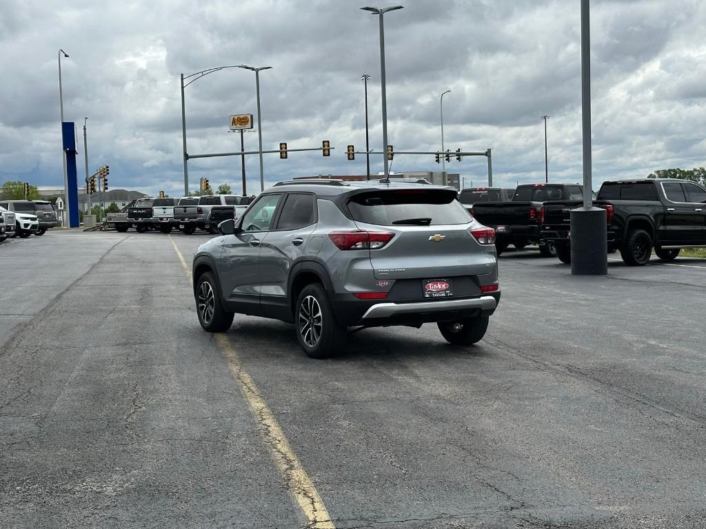 used 2024 Chevrolet TrailBlazer car, priced at $27,400