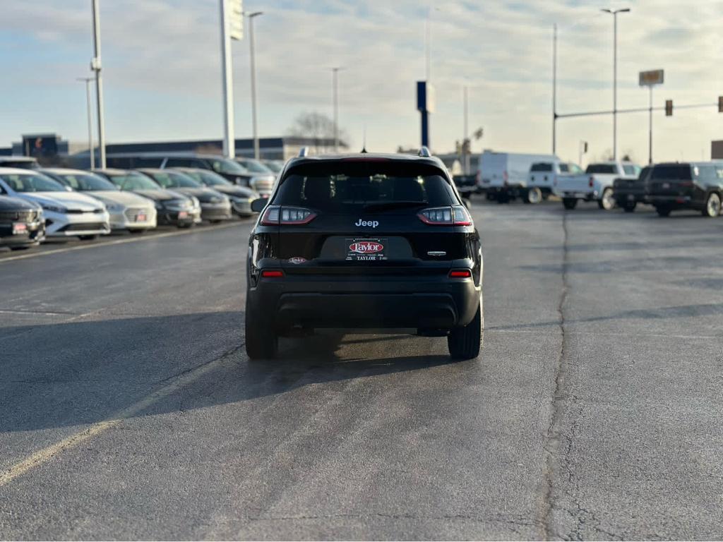 used 2020 Jeep Cherokee car, priced at $20,994