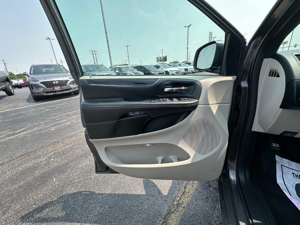 used 2017 Dodge Grand Caravan car, priced at $7,337