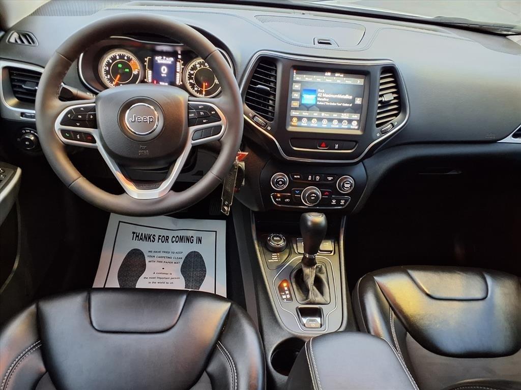 used 2022 Jeep Cherokee car, priced at $26,182