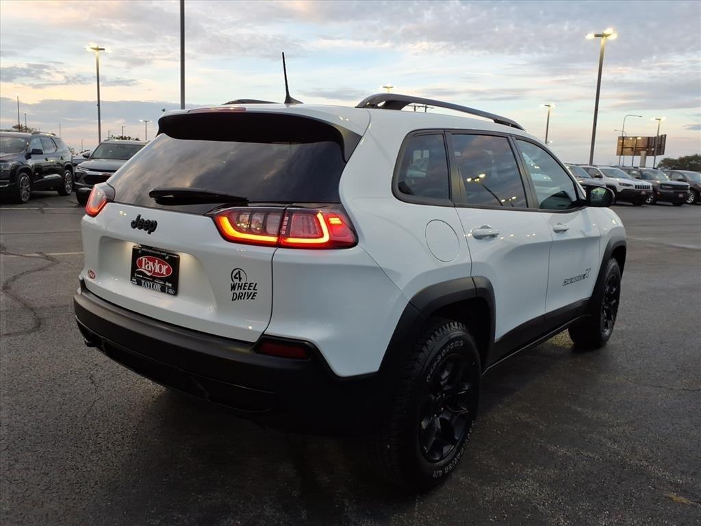 used 2022 Jeep Cherokee car, priced at $26,182