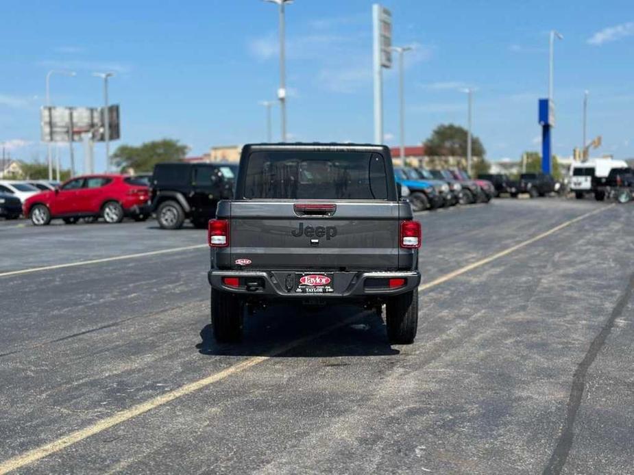 new 2024 Jeep Gladiator car, priced at $44,467