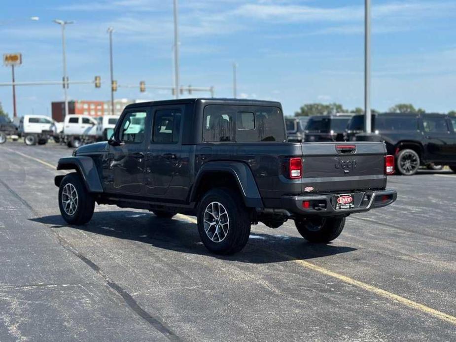 new 2024 Jeep Gladiator car, priced at $44,467