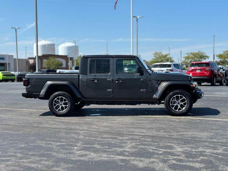 new 2024 Jeep Gladiator car, priced at $44,467