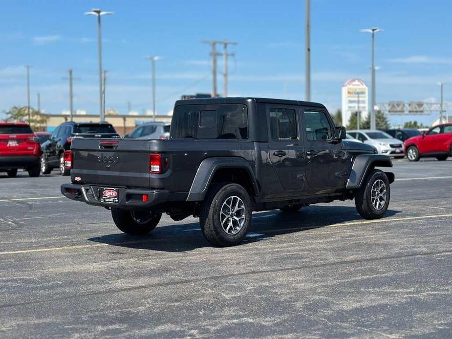 new 2024 Jeep Gladiator car, priced at $44,467