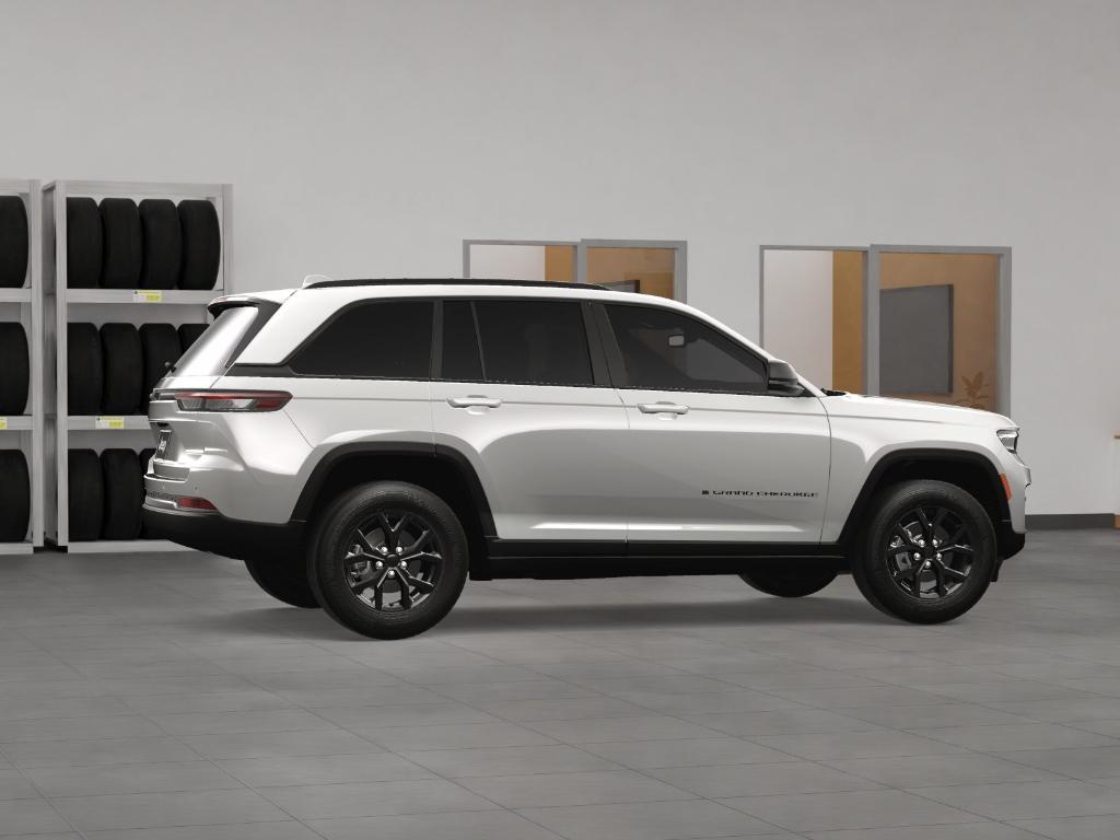 new 2025 Jeep Grand Cherokee car, priced at $38,477