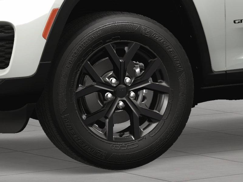 new 2025 Jeep Grand Cherokee car, priced at $38,477