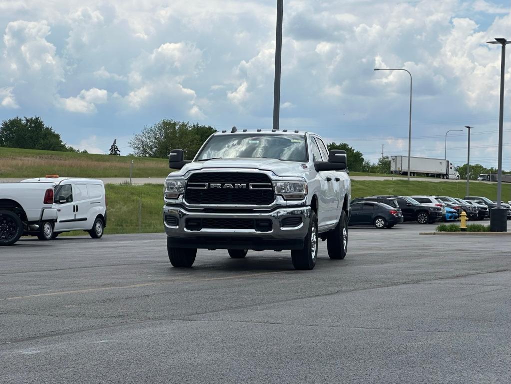 new 2024 Ram 2500 car, priced at $65,088