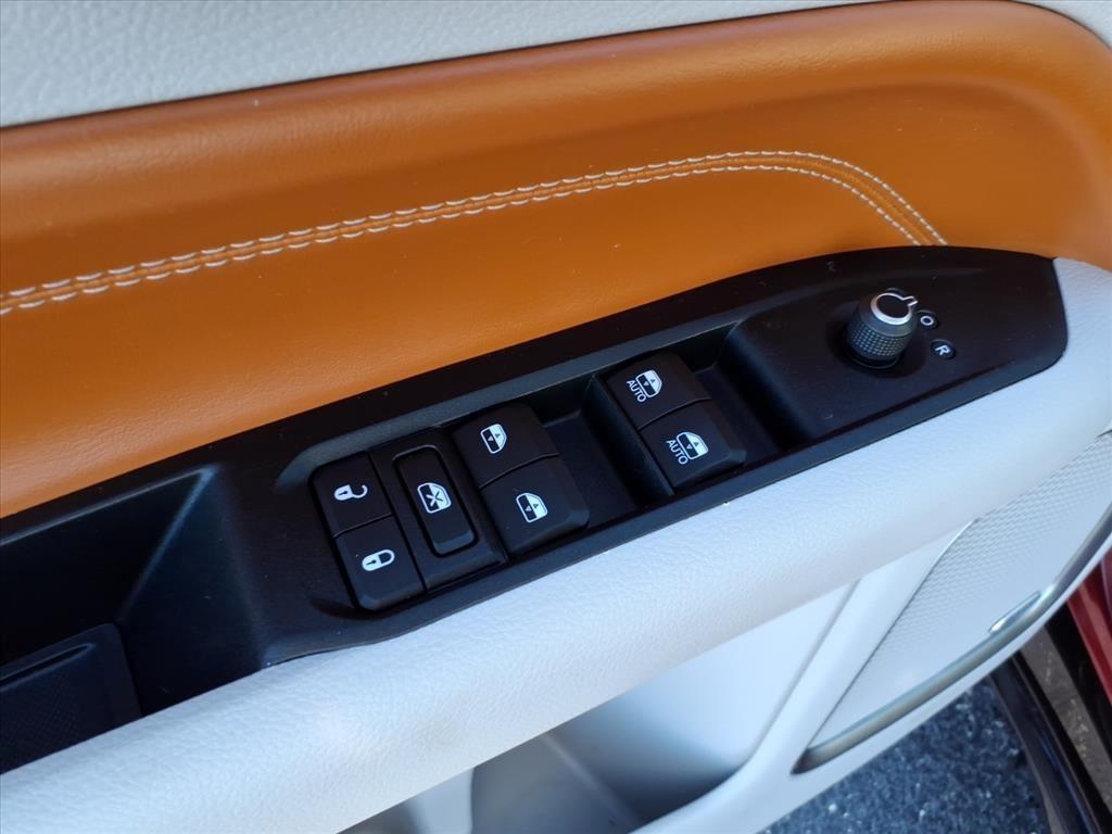 used 2022 Jeep Compass car, priced at $23,454