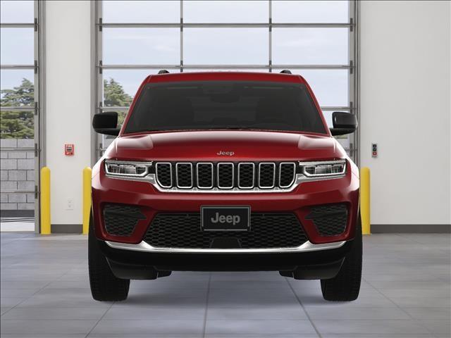 new 2025 Jeep Grand Cherokee car, priced at $37,351